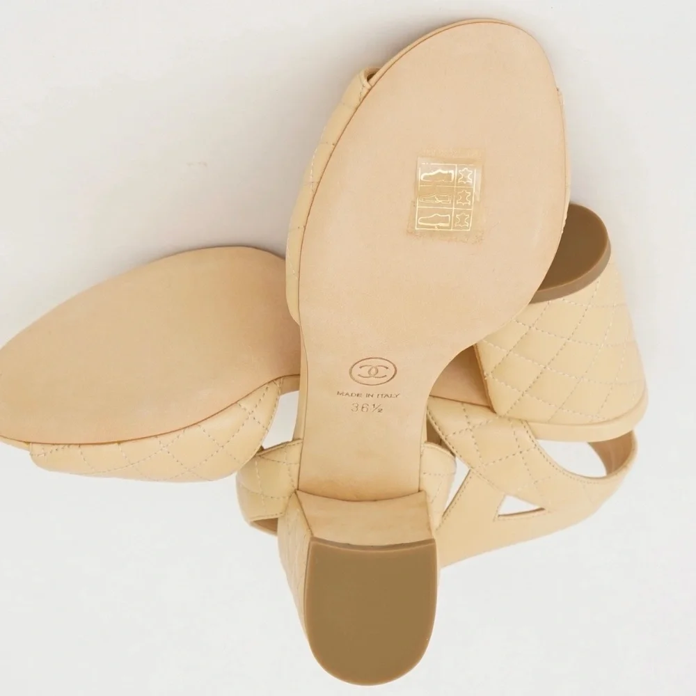 CHANEL Quilted Lambskin Sandals Beige - Picture 6 of 12